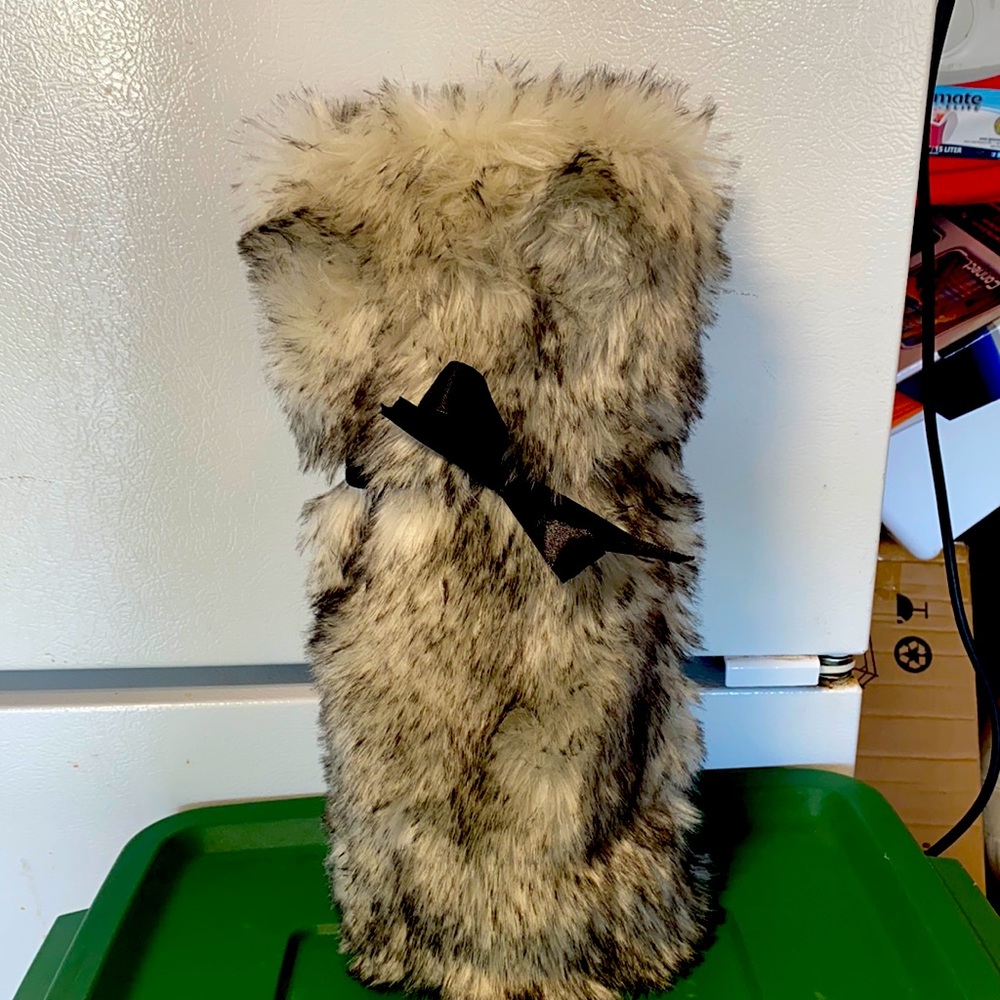 Wine bottle holder